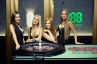 Покер-рум 888 разыграет путевку на 888LIVE Tallinn